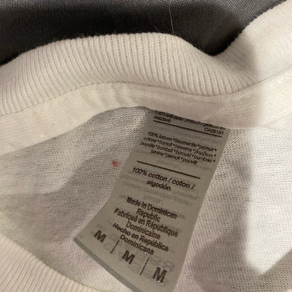 peanuts tshirt - Picture 3 of 3